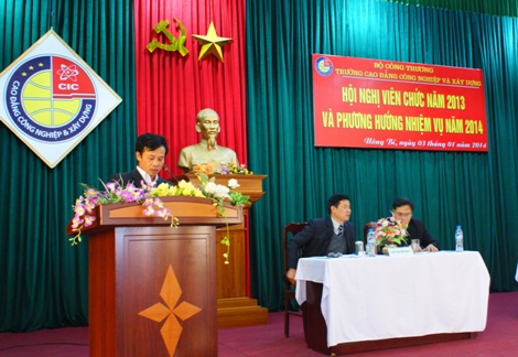 Đ/c Nguyễn Thanh Tuấn – Phó Trưởng phòng Đào tạo hưởng ứng Phong trào thi đua do Hiệu trưởng phát động