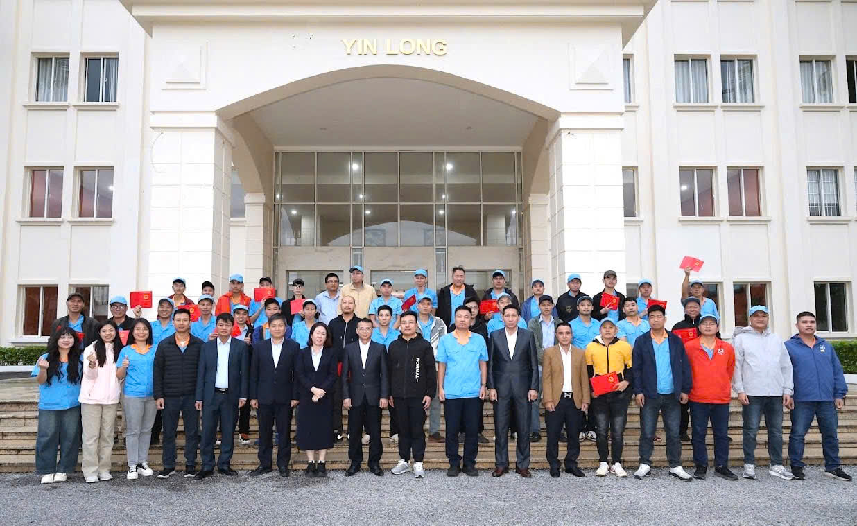 TRƯỜNG CAO ĐẲNG CÔNG NGHIỆP VÀ XÂY DỰNG PHỐI HỢP CÙNG CÔNG TY TNHH KHOA HỌC KỸ THUẬT NGÂN LONG TỔ CHỨC BẾ GIẢNG LỚP ĐIỆN CÔNG NGHIỆP, TRÌNH ĐỘ SƠ CẤP 