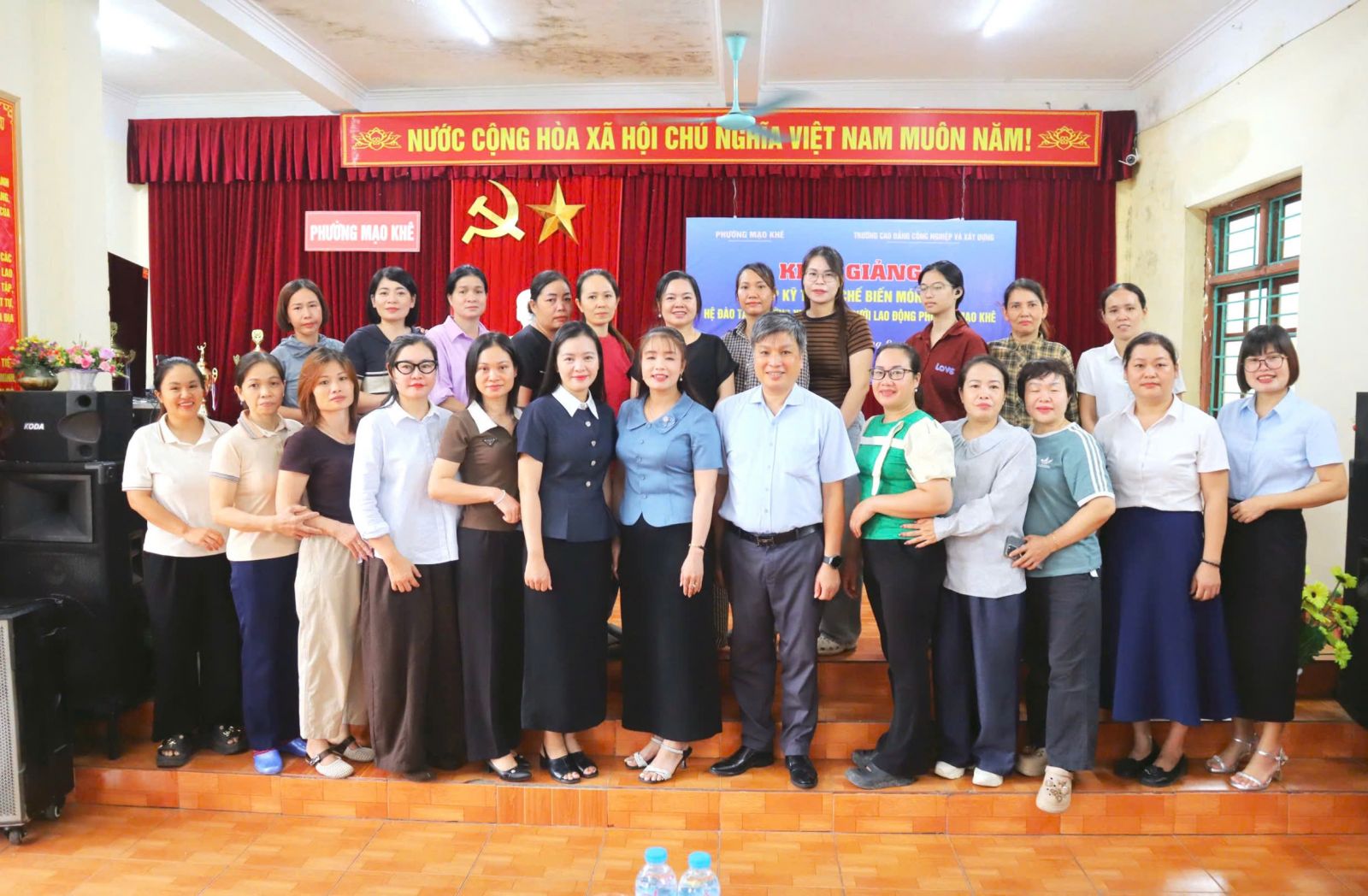 TRƯỜNG CAO ĐẲNG CÔNG NGHIỆP VÀ XÂY DỰNG KHAI GIẢNG LỚP KỸ THUẬT CHẾ BIẾN MÓN ĂN TẠI PHƯỜNG MẠO KHÊ 