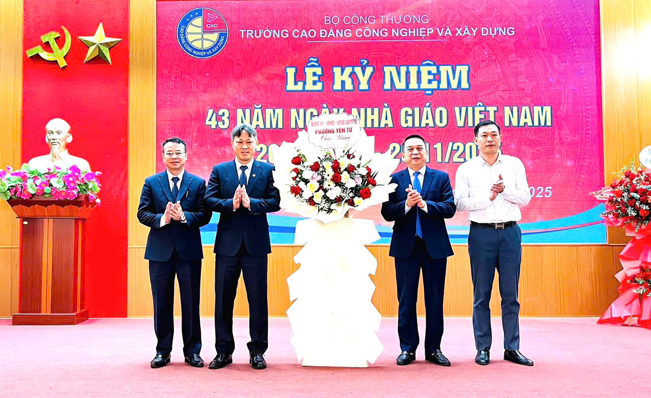 TRƯỜNG CAO ĐẲNG CÔNG NGHIỆP VÀ XÂY DỰNG TỔ CHỨC KỶ NIỆM 43 NĂM NGÀY NHÀ GIÁO VIỆT NAM 