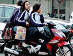 Tăng cường kiểm tra kỷ luật giao thông của HS, SV trong hè 