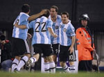 Messi-Higuain rực sáng giúp Argentina đại thắng Chile 