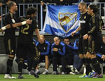 Hạ Malaga, Real Madrid chờ ngày quyết chiến Barcelona 