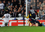 Thắng đậm Lyon, Real Madrid xóa dớp lịch sử 