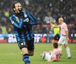 Pazzini ngất ngây với cú đúp trong ngày ra mắt tại Inter 