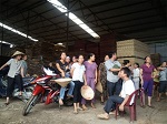 “Đùa” với sinh kế của dân 