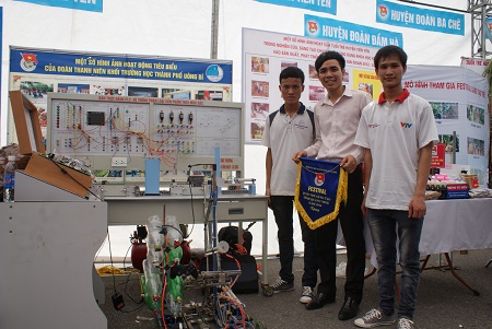 Quảng Ninh: Khai mạc Festival tuổi trẻ sáng tạo Quảng Ninh 2014 