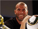 Zidane sẵn sàng làm phó cho Mourinho 