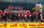 Thiếu nữ Thái xúng xính trong điệu xòe 