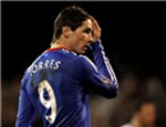 Chelsea “hút chết” trên sân của Fulham 